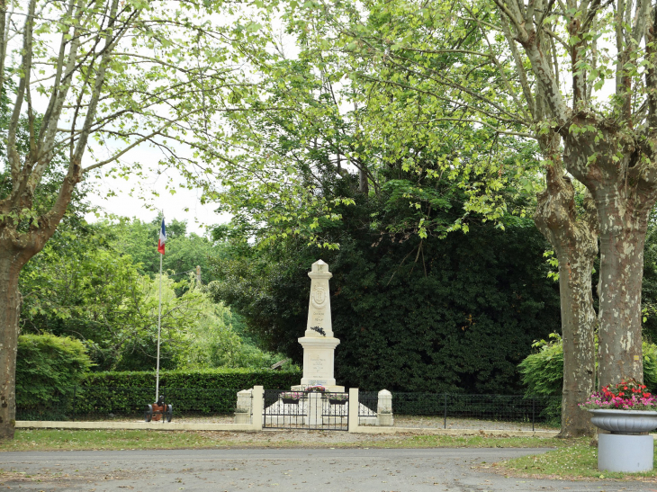 Le monument aux morts - Réaup-Lisse
