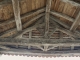 Photo précédente de Saint-Astier Charpente du porche de l'église.
