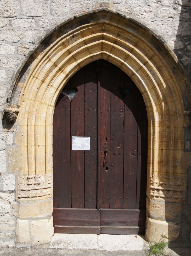 Le portail de l'église. - Saint-Martin-de-Villeréal