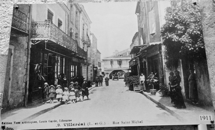 Rue Saint Michel en 1911. - Villeréal