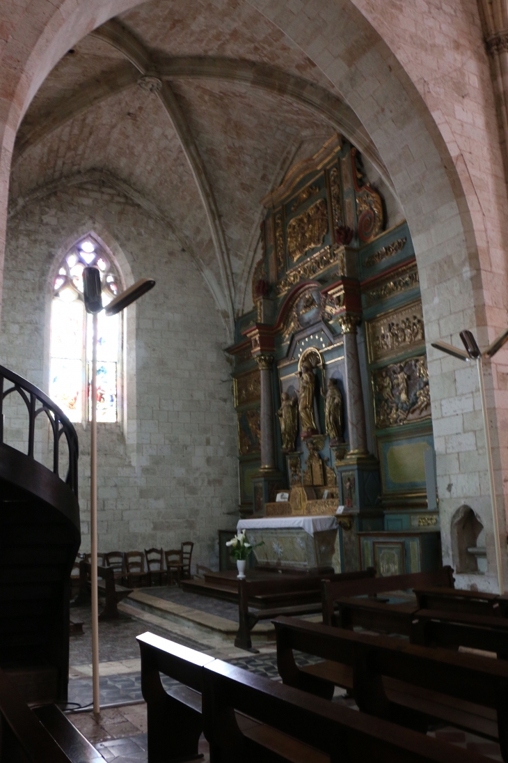 Chapelle latérale gauche de l'église Notre Dame. - Villeréal