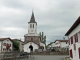 les maisons labourdines autour de l'église