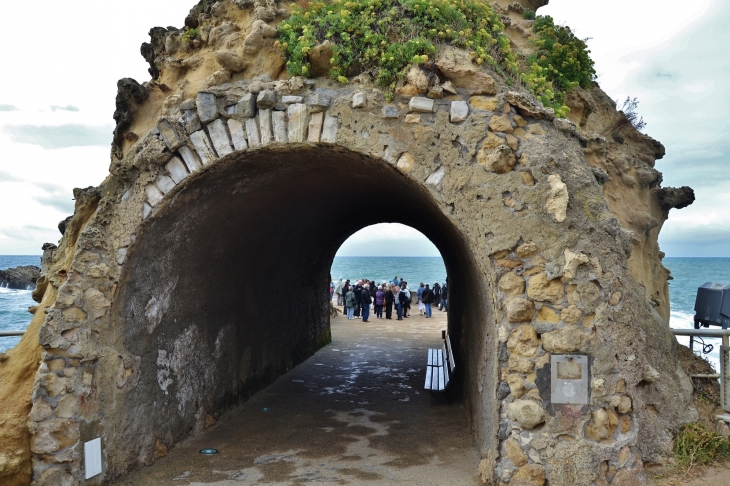 Le Rocher de la Vierge - Biarritz