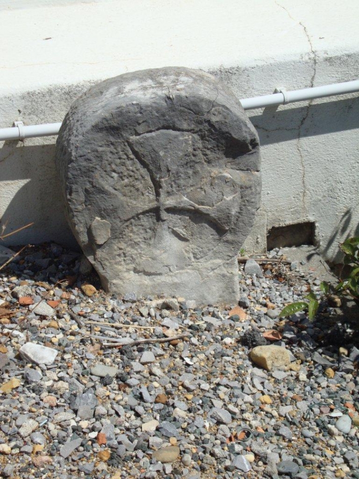 Bidart (64210) stèle basque au cimetière