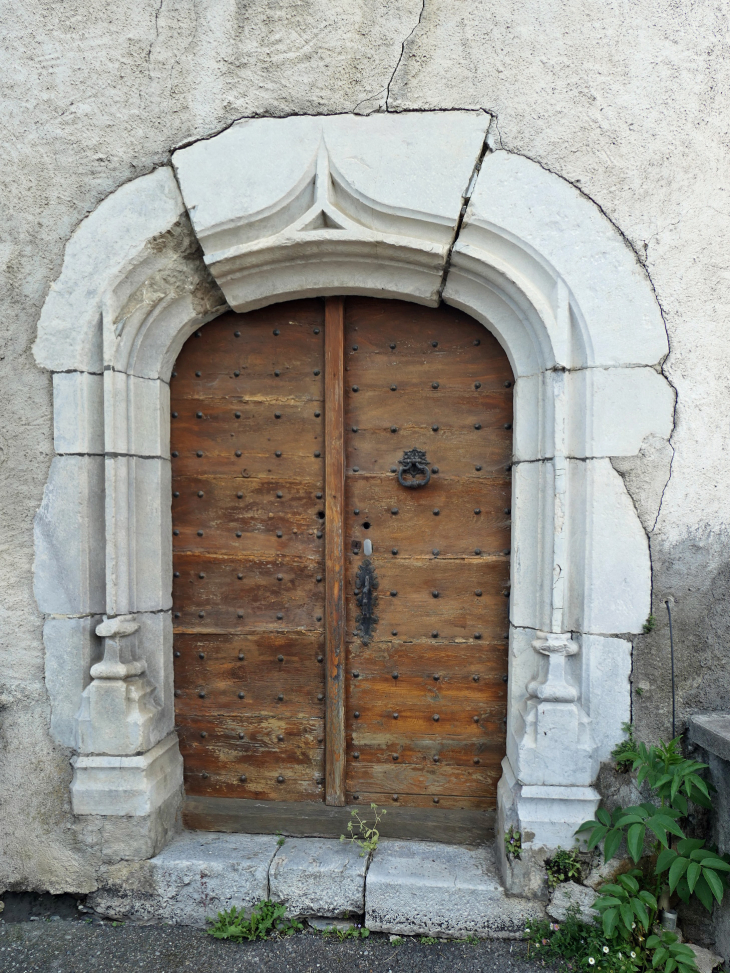 Porte de maison - Bilhères