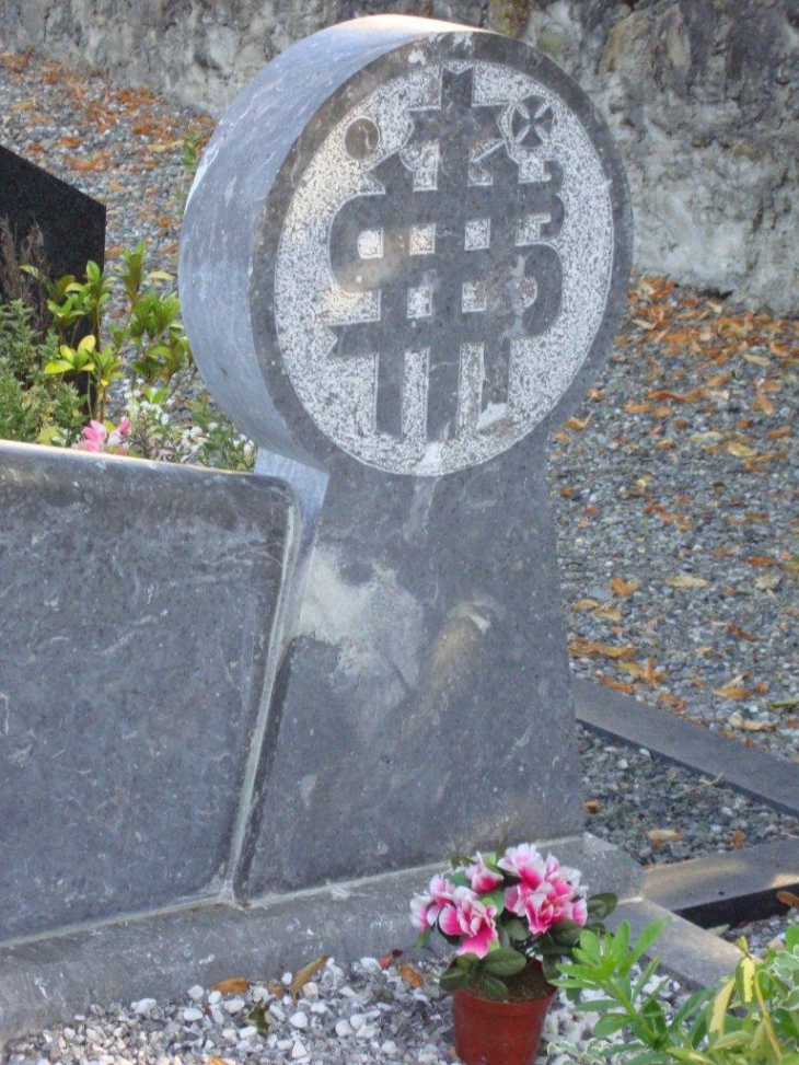 Gotein-Libarrenx (64130) à Libarrenx, stèle basque