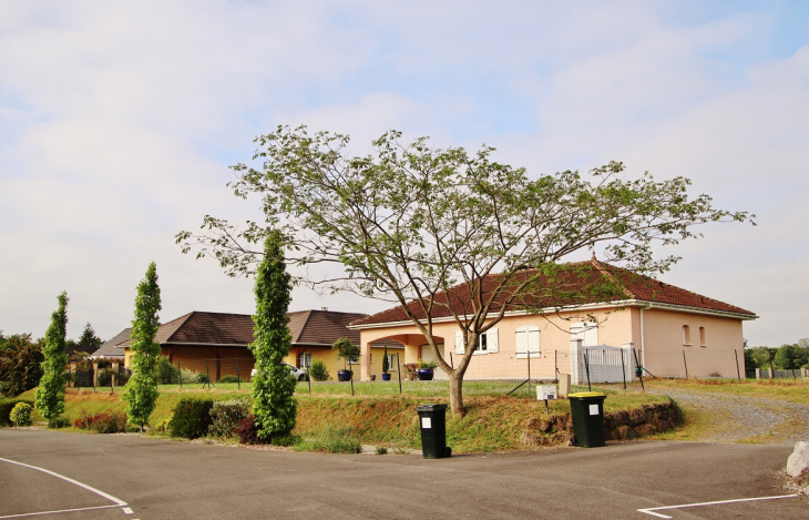 La Commune - Lacadée