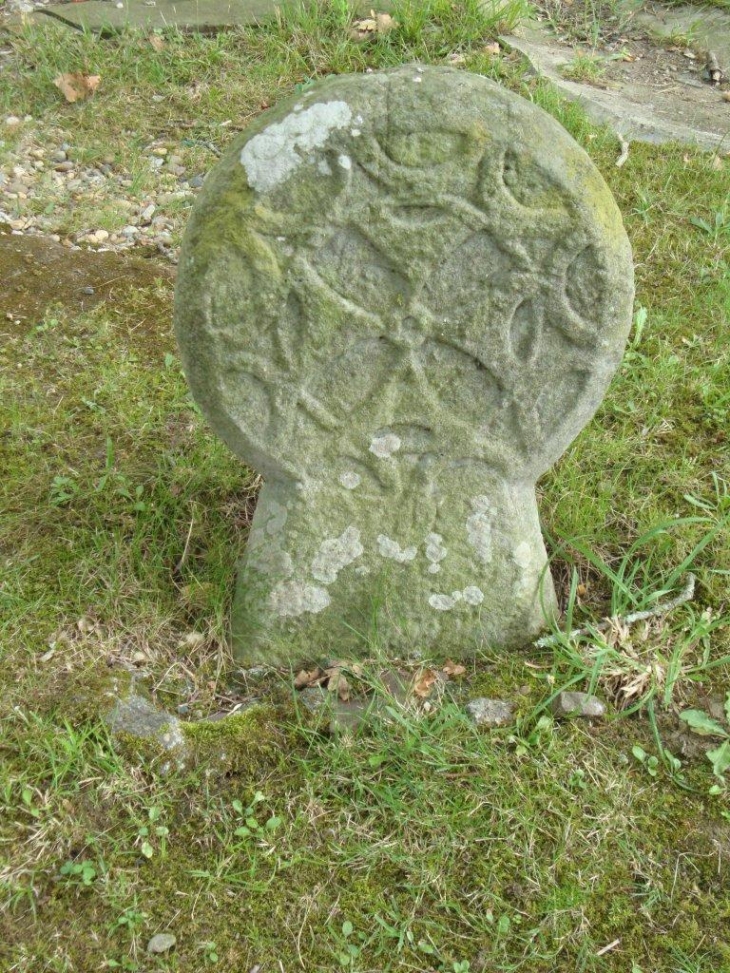Larressore (64480) stèle basque