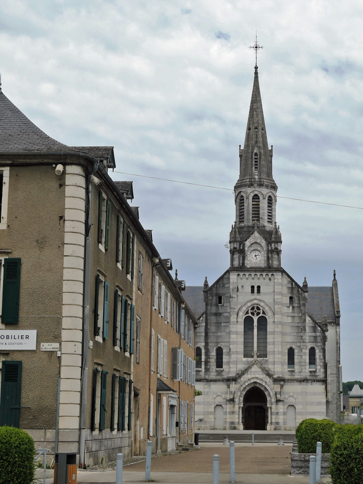 L'église - Mauléon-Licharre