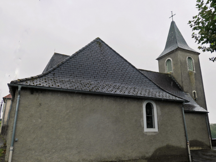 L'église - Ogenne-Camptort