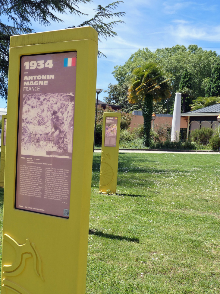 Le Tour des Géants  : musée en plain air consacré aux héros du Tourde France - Pau