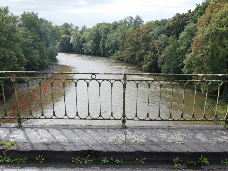 Le gave d'Oloron vu du pont - Viellenave-de-Navarrenx