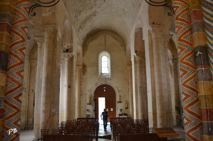 +église Saint-Symphorien ( Romane 12 Em Siècle ) - Biozat