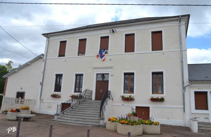 Mairie - Creuzier-le-Neuf