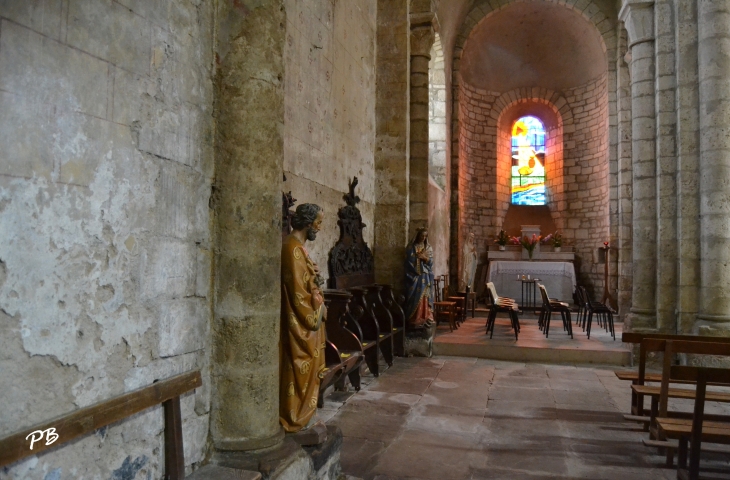 +Eglise Saint-Cyr et Sainte-Julitte D'Escurolles ( 11 Em Siècle )