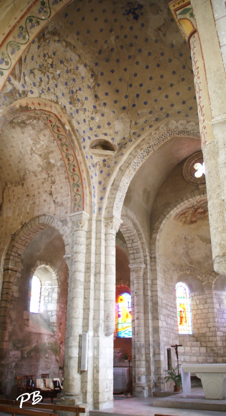 +Eglise Saint-Cyr et Sainte-Julitte D'Escurolles ( 11 Em Siècle )