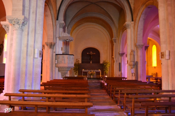 .Eglise Saint-Georges - Étroussat