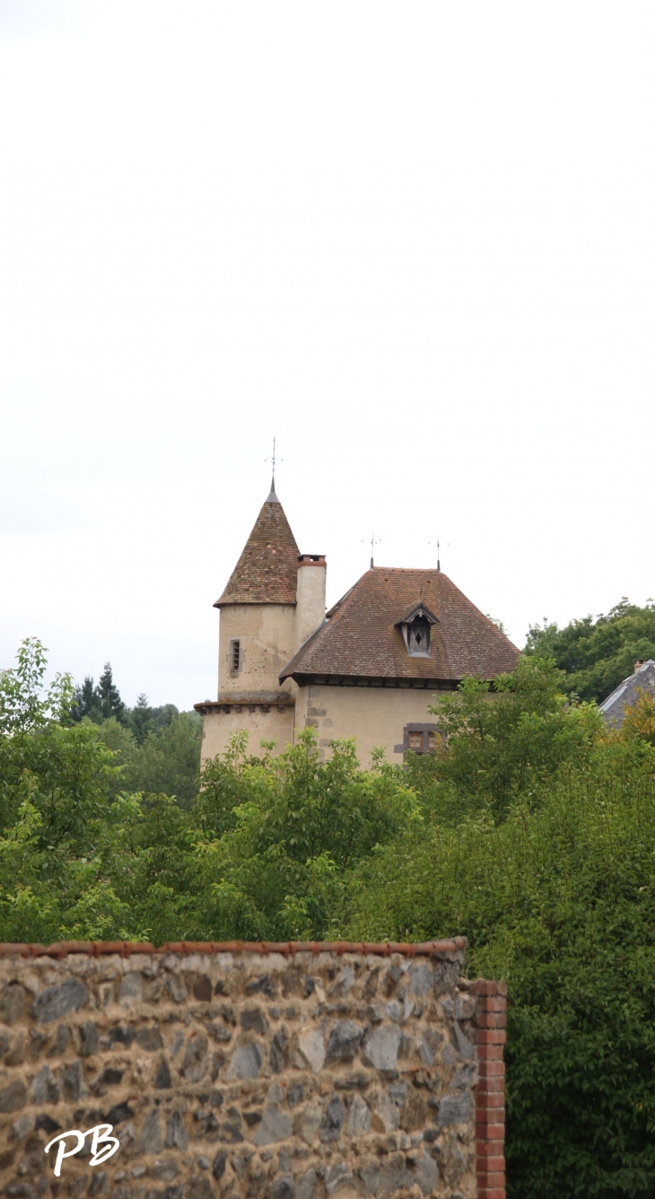  - Ferrières-sur-Sichon