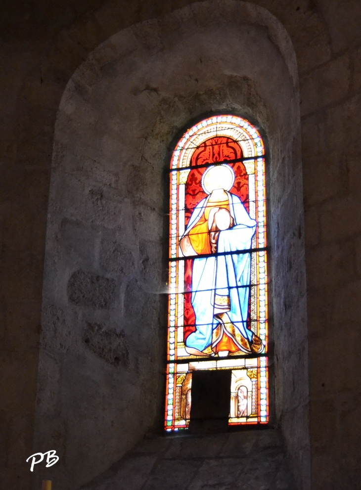 +Eglise Sainte-Croix de Gannat ( 12 Em Siècle )
