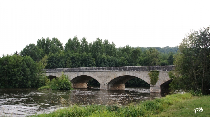 Pont sur la Sioule - Jenzat