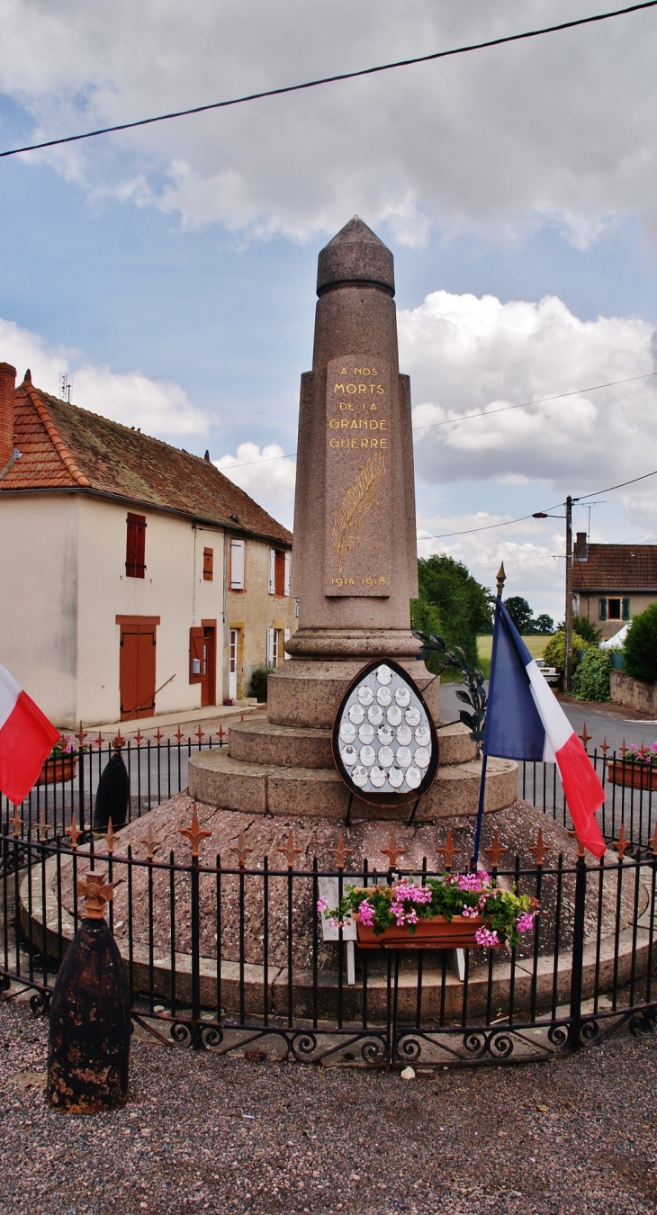 Monument aux Morts - Le Bouchaud