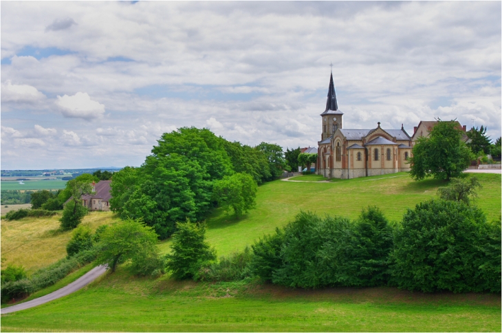 Église et promontoire, Monétay sur Allier - Monétay-sur-Allier