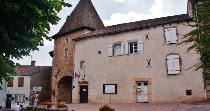 La Mairie - Montaiguët-en-Forez