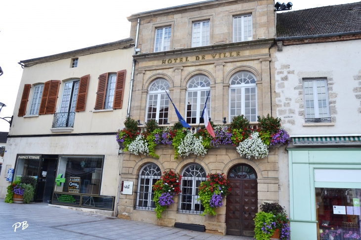 Hotel-de-Ville - Saint-Pourçain-sur-Sioule
