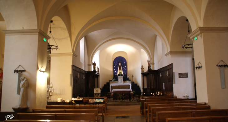 /église Notre-Dame des Malades ( 17 Em Siècle ) La Vierge Noire - Vichy