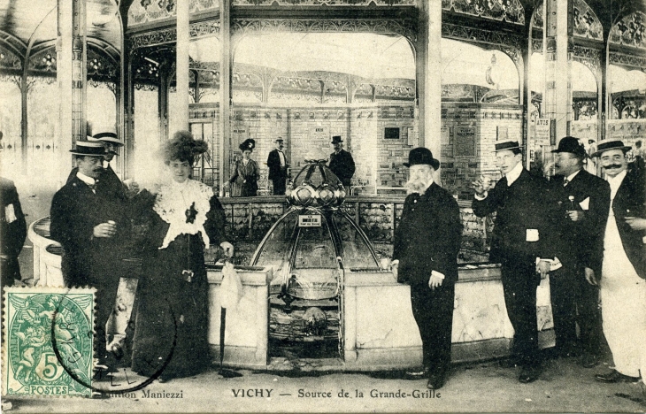 Source de la Grande-Grille (carte postale de 1907) - Vichy