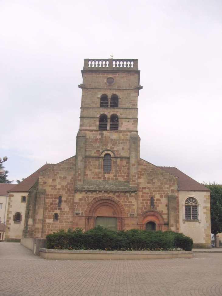 Eglise St Pierre  XIIème - Yzeure