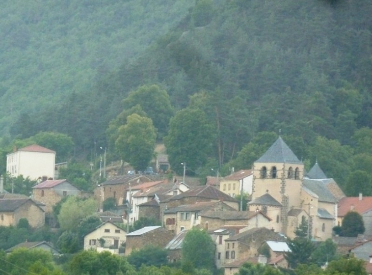 Vue sur le village - Auriac-l'Église