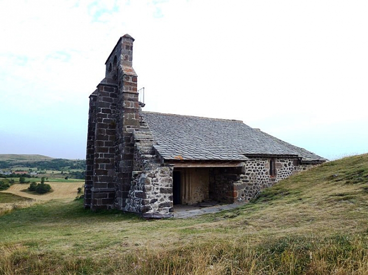 La chapelle Saint Antoine sur le rocher - Chastel-sur-Murat
