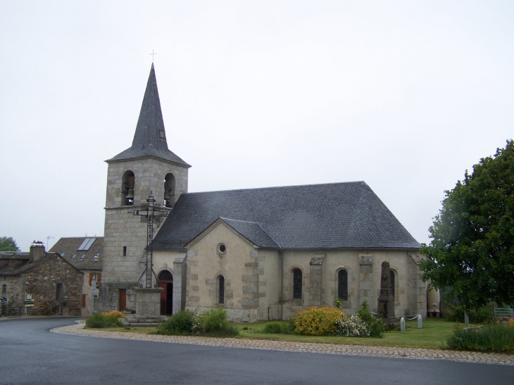 église Saint-Martin - Fridefont