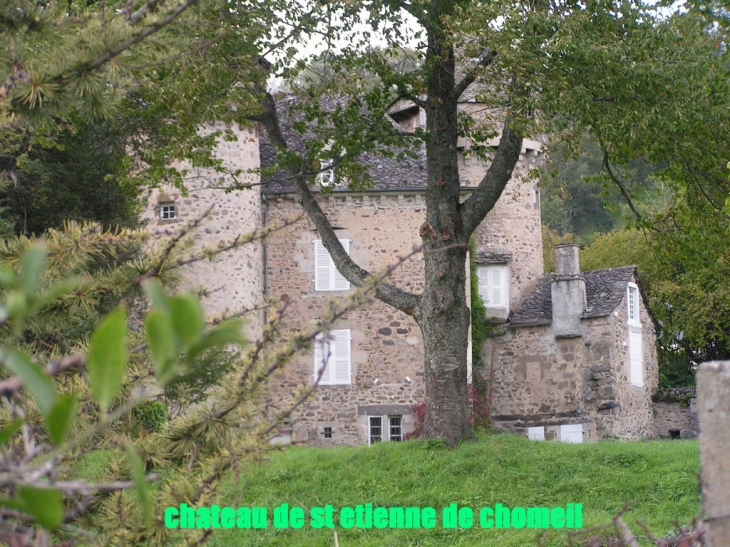 Chateau de st etienne de chomeil - Saint-Étienne-de-Chomeil