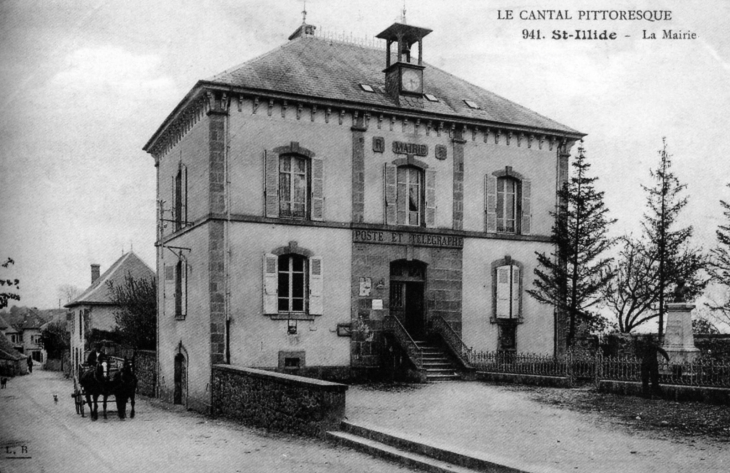 La Mairie, vers 1910 (carte postale ancienne). - Saint-Illide