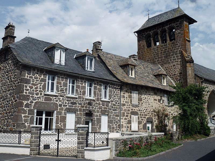 Le centre du village - Saint-Martin-sous-Vigouroux