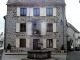 Photo suivante de Saint-Urcize la mairie