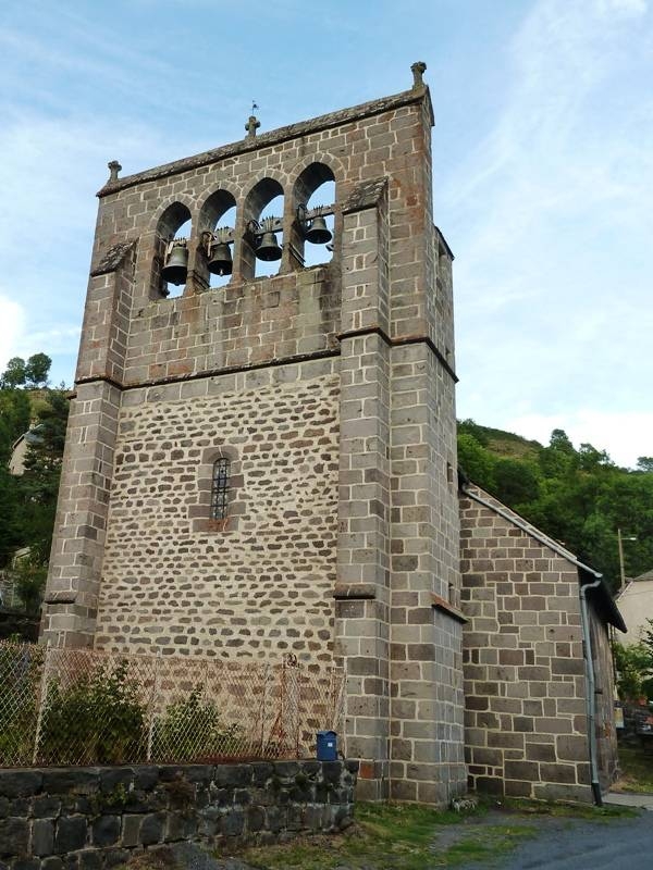 L'église - Sainte-Anastasie