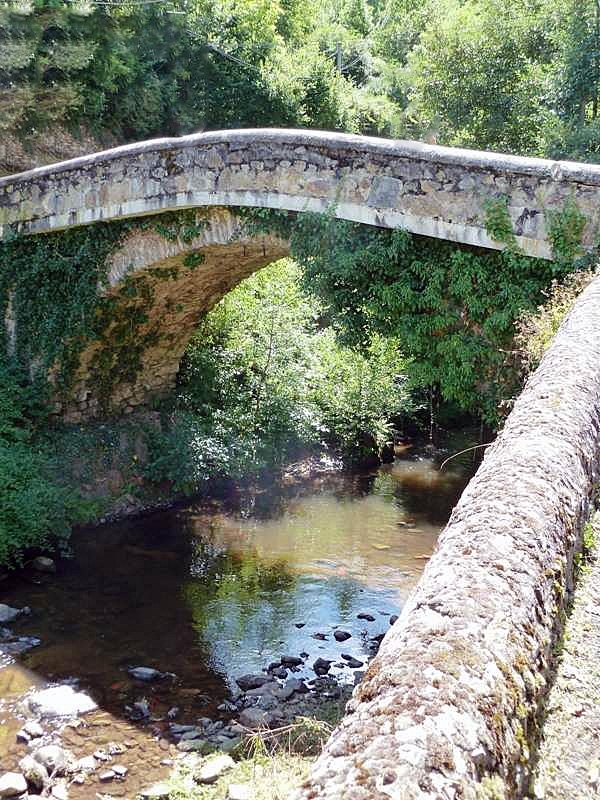 Le pont romain - Cronce