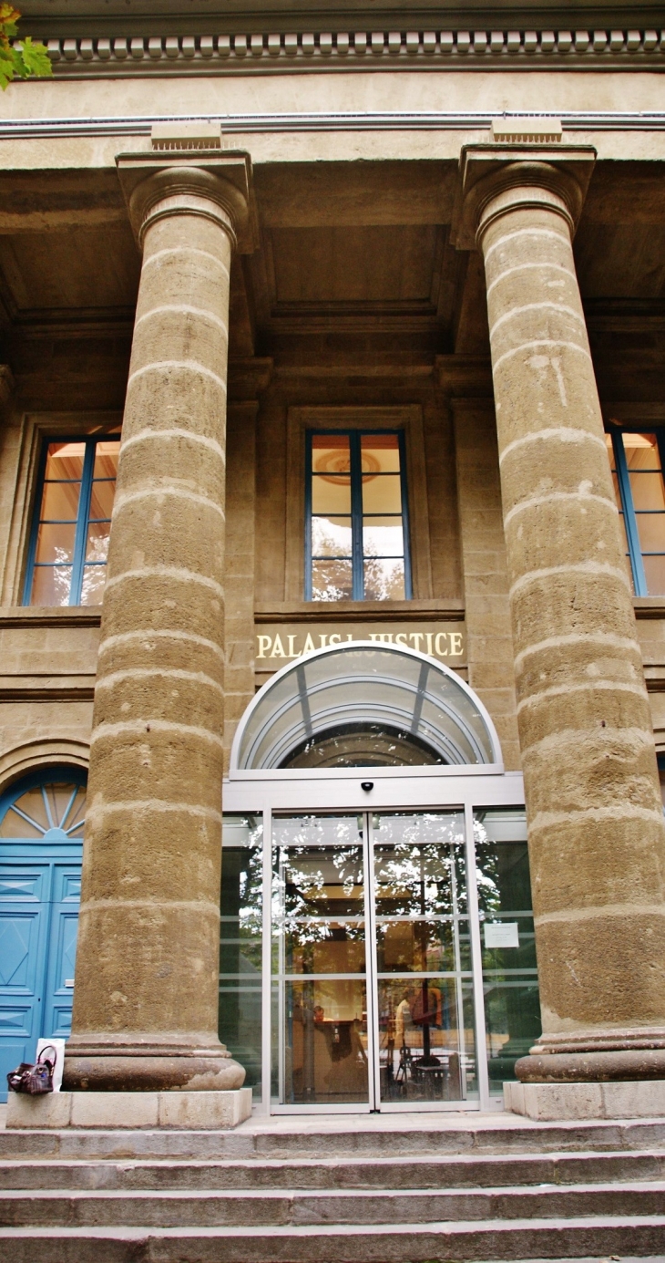 Palais de Justice - Le Puy-en-Velay