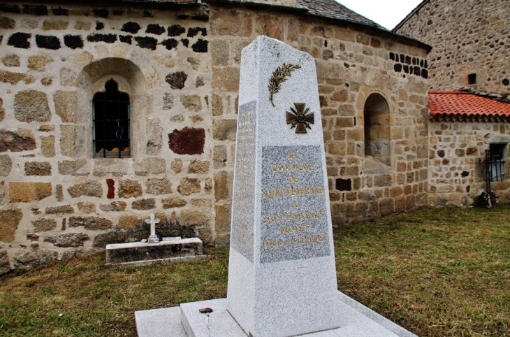 Monument aux Morts - Saint-Vénérand