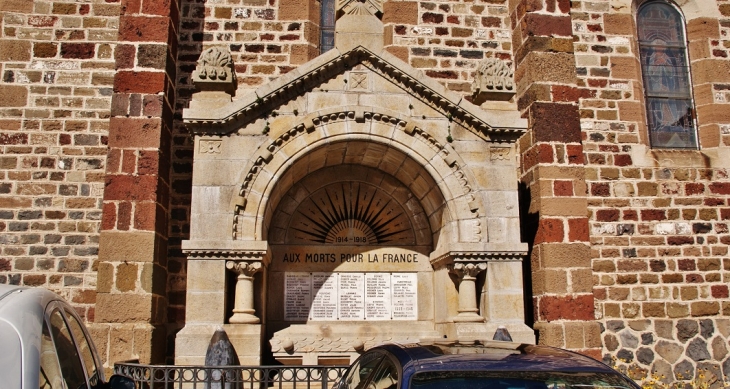 Monument aux Morts - Sanssac-l'Église