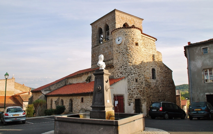  ,église Saint-Géraud et la Fontaine - Auzat-la-Combelle