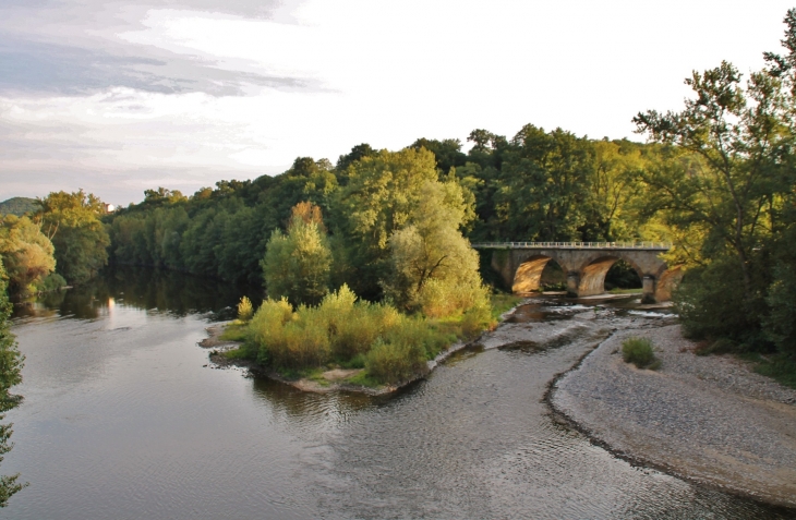 L'Alagnon se jette dans L'Allier - Auzat-la-Combelle