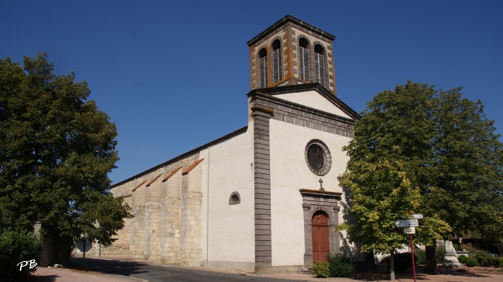 *Eglise Saint-Robert - Bas-et-Lezat