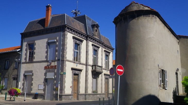 La mairie - Blanzat