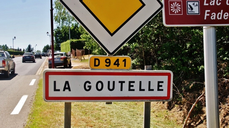 La Goutelle Commune de Bromont-Lamothe
