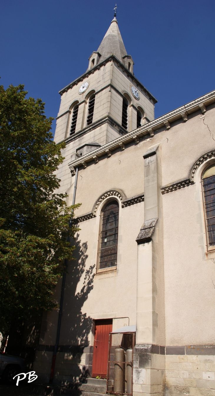 *Eglise de Bussieres et Pruns - Bussières-et-Pruns