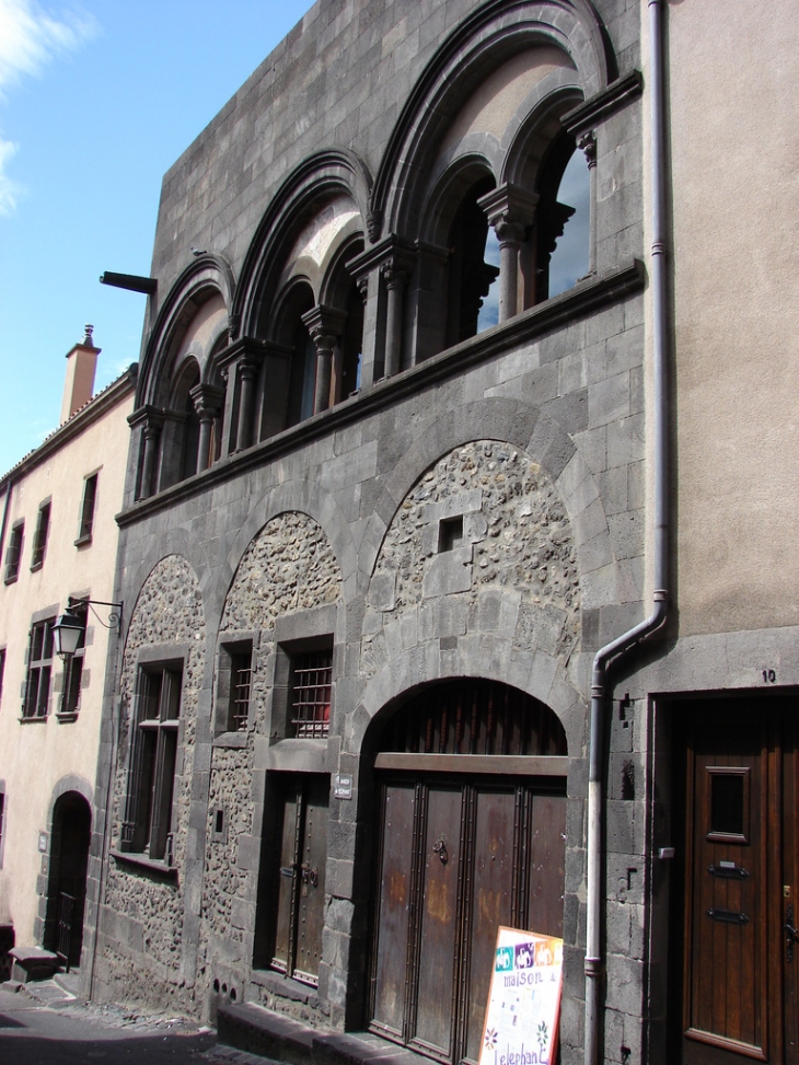 Montferrand, la Maison de l'Eléphant - Clermont-Ferrand